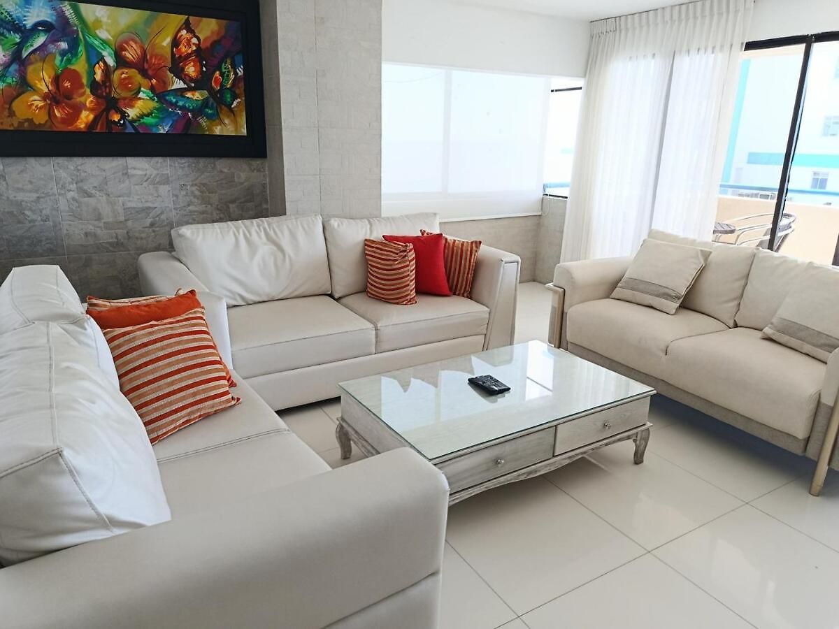 Vilma Luxury Frente Al Mar Apartamento *