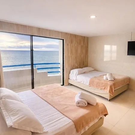 Vilma Luxury Frente Al Mar * Cartagena