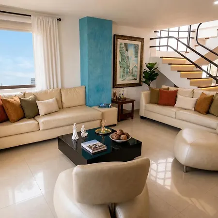 Vilma Luxury Frente Al Mar Apartamento *